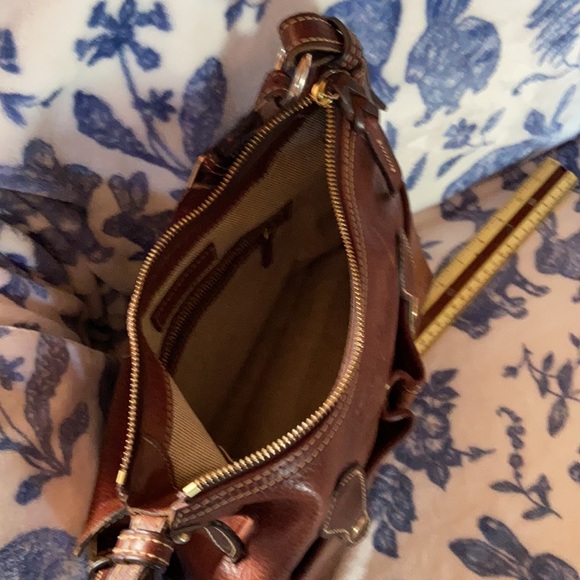 Vintage Dooney and Bourke handbag. - Picture 3 of 3
